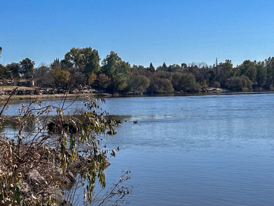 Commercial Property for Sale in Lindequesdrif North West